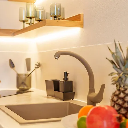 Sugarwhite With Private Not Heated Pool