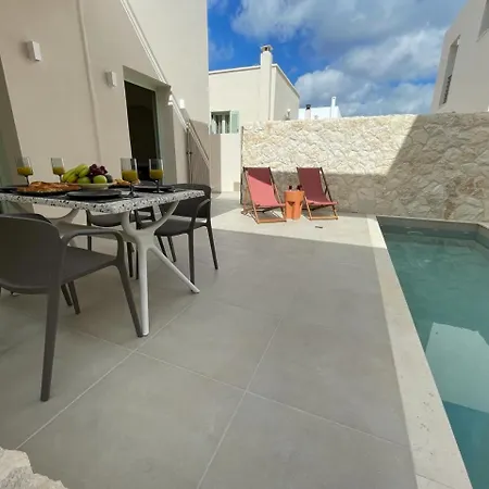 Sugarwhite With Private Not Heated Pool *